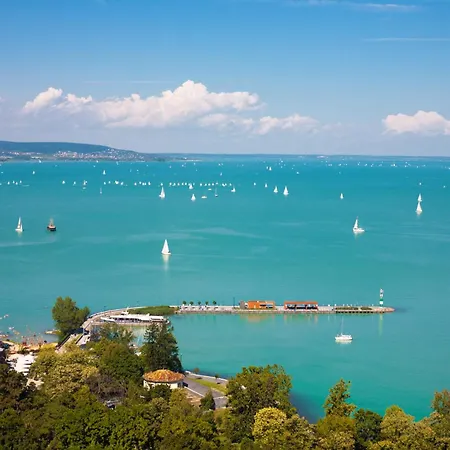 In - Balaton 53130 Zamárdi